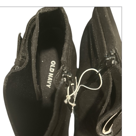 Old Navy Black Bootie NWT Ultra Suede Water & Stain Resistant, Size 9.5. - Picture 10 of 10